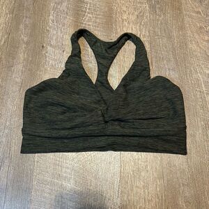Victoria's Secret Green Sports Bra Seamless Lined Medium Support L‎ Large